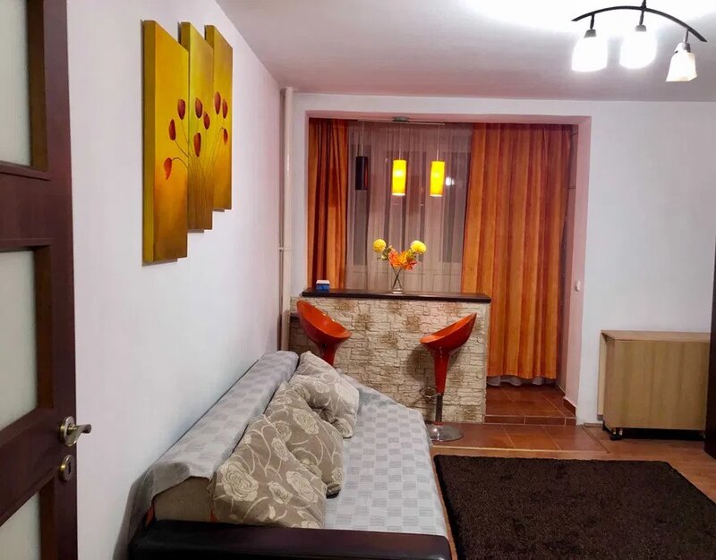 Doua camere in Drumul Taberei, metrou Raul Doamnei.